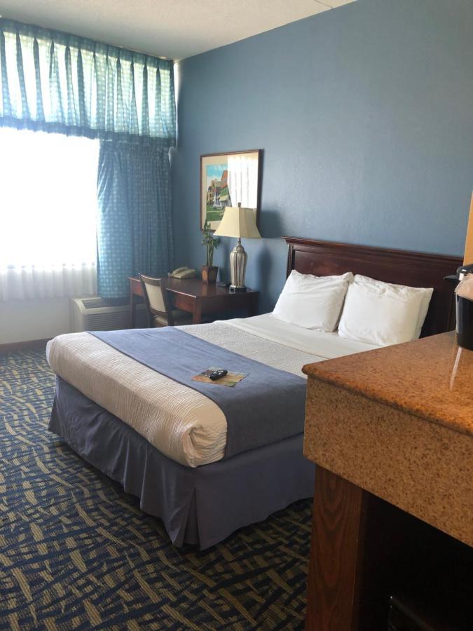 Capes Hotel Virginia Beach Exterior foto